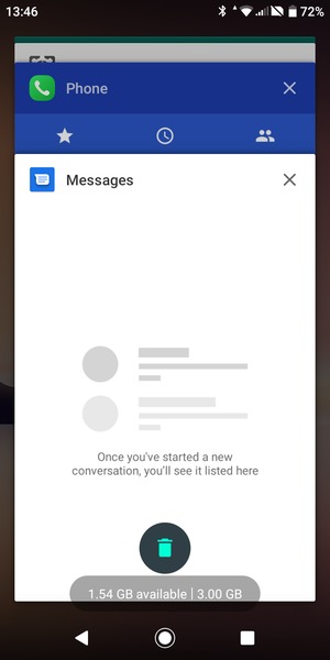 Select the Delete icon to close all running apps