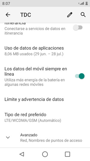 Para cambiar la red en caso de problemas de conectividad, desplácese y seleccione Avanzado