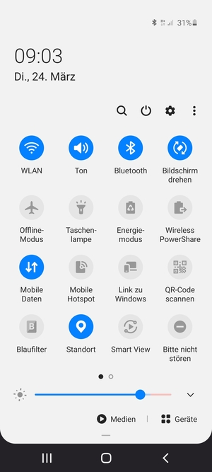 Schalten Sie WLAN und Bluetooth aus