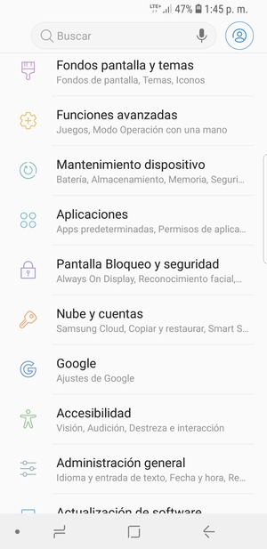Desplácese y seleccione Pantalla Bloqueo y seguridad