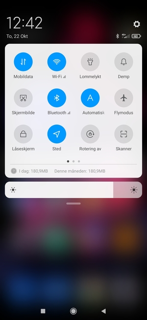 Slå av Wi-Fi og Bluetooth
