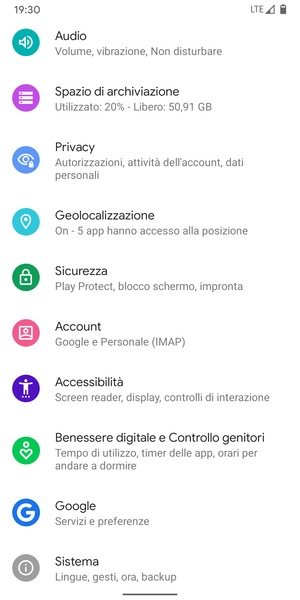 Torna al menu Impostazioni e seleziona Account