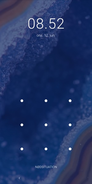 Din telefon er nu sikret med en skærmlås.