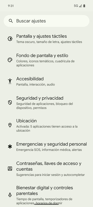 Desplácese y seleccione Seguridad y privacidad
