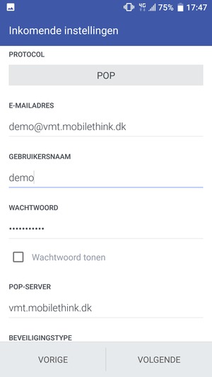 Voer Gebruikersnaam en Inkomende serveradres in. Selecteer VOLGENDE