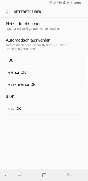 Wählen Sie einen Netzbetreiber von der Liste