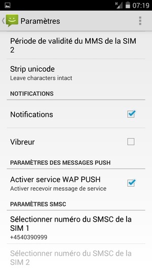 Faites défiler et sélectionnez Sélectionner numéro du SMSC de la SIM