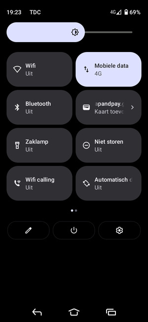 Veeg naar links