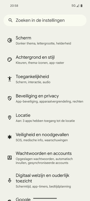 Scroll naar en selecteer Locatie