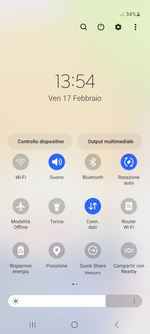 Seleziona il tasto Menu