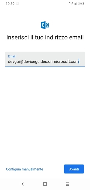 Inserisci il tuo indirizzo email e seleziona Configura manualmente