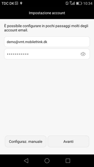 Inserisci il tuo indirizzo email e password. Seleziona Avanti