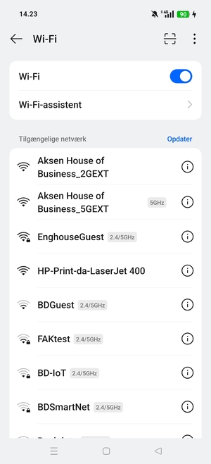 Vælg det trådløse netværk, du ønsker at oprette forbindelse til