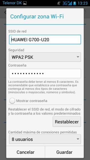 Introduzca una contraseña de punto de acceso Wi-Fi de al menos 8 caracteres y seleccione Guardar