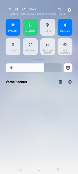 Dra ned toppmenyen igjen
