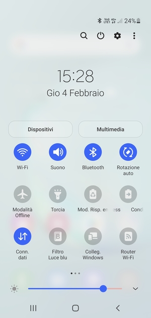 Disattiva Wi-Fi e Bluetooth