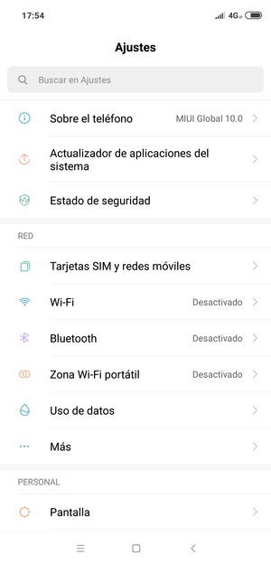 Seleccione Tarjetas SIM y redes móviles