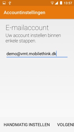 Voer uw e-mailadres in en selecteer VOLGENDE