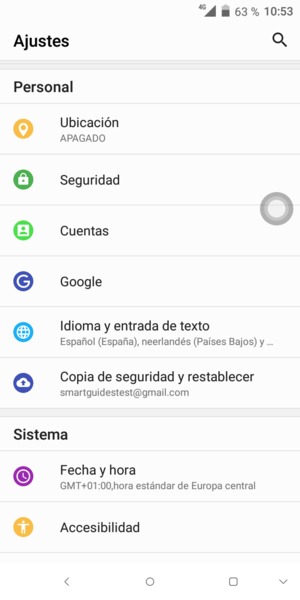 Desplácese y seleccione Cuentas