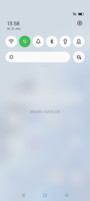 Dra ned toppmenyen igjen