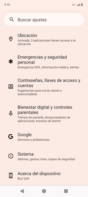 Desplácese y seleccione Contraseñas, llaves de acceso y cuentas