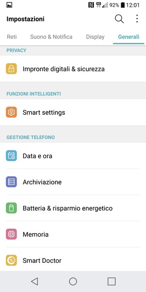 Per cambiare il PIN della scheda SIM, torna al menu Impostazioni e seleziona Generali