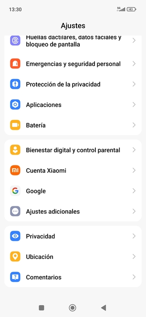 Desplácese y seleccione Ajustes adicionales