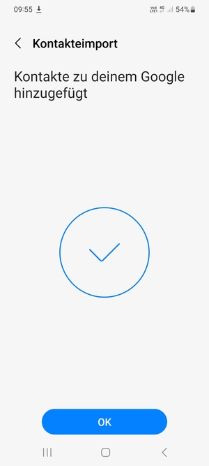 Ihre Kontakte werden in Ihrem Google Konto gespeichert und auf Ihrem Handy gespeichert, wenn Google das nächste Mal synchronisiert wird.