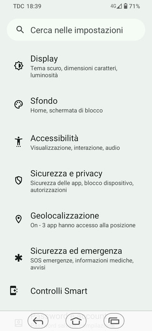 Scorri e seleziona Sicurezza e privacy