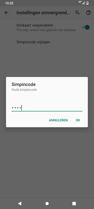 Voer uw Oude simpincode in en selecteer OK