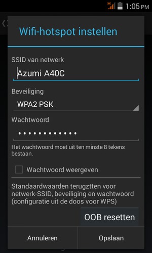 Voer een wachtwoord van een WiFi-hotspot in van ten minste 8 tekens en selecteer Opslaan