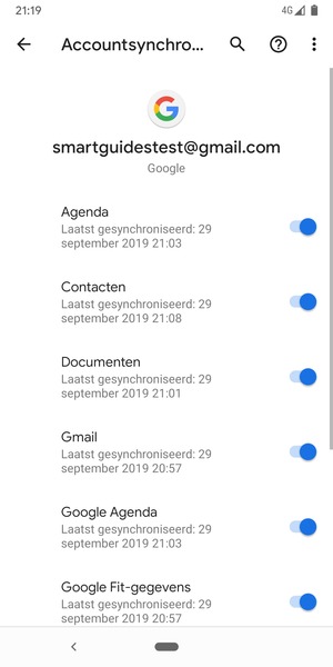 Zorg ervoor dat Contacten geselecteerd is
