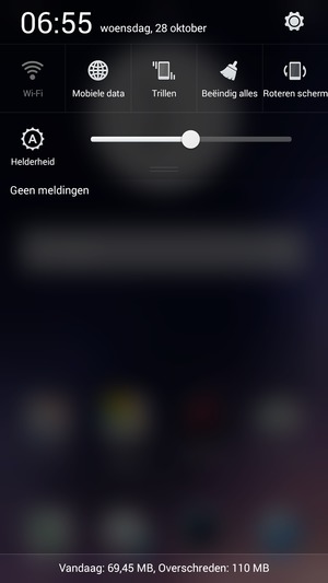 Schuif naar beneden in het bovenste menu
