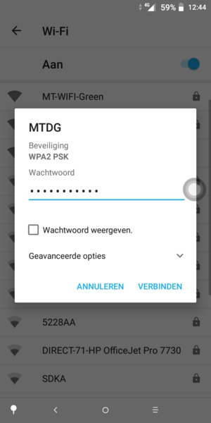 Voer het WiFi-wachtwoord in en selecteer VERBINDEN