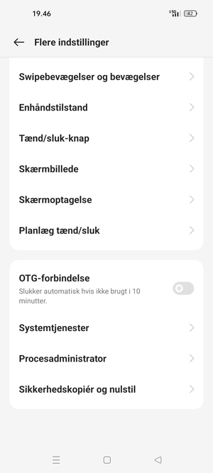 Scroll til og vælg Sikkerhedskopiér og nulstil