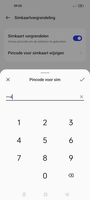 Voer Huidige pincode voor de simkaart in en selecteer OK
