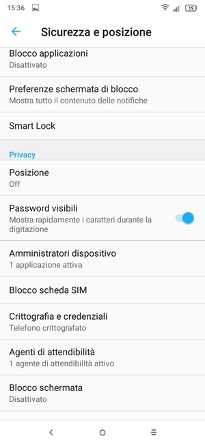 Per cambiare il PIN della scheda SIM, scorri e seleziona Blocco scheda SIM