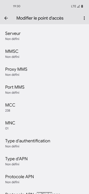 Faites défiler vers le bas et saisissez les informations MMS