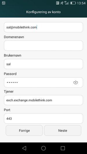 Skriv inn Exchange-serveradresse og velg Neste
