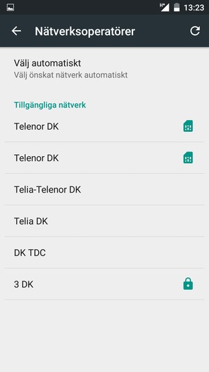 Välj en nätverksoperatör från listan