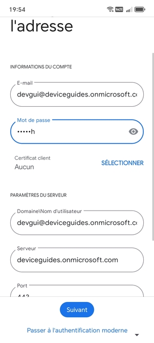 Saisissez votre Nom d'utilisateur et l'adresse du serveur Exchange. Sélectionnez Suivant