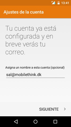 Déle a su cuenta un nombre y seleccione SIGUIENTE