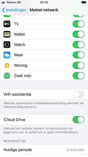 Scroll naar beneden en zet Wi-Fi-assistentie op Off