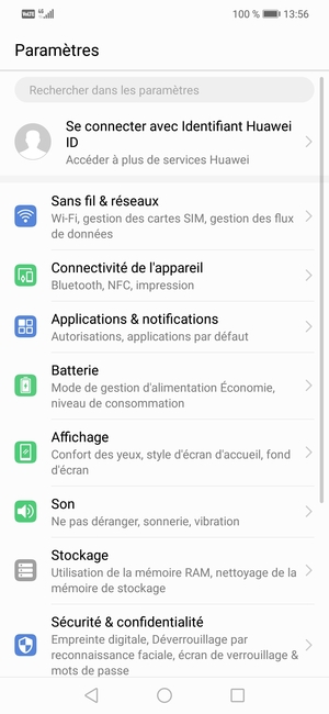 Sélectionnez Sans fil & réseaux