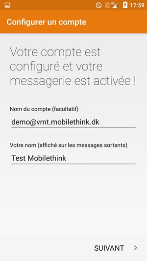 Donnez un nom à votre compte et saisissez votre nom. Sélectionnez SUIVANT