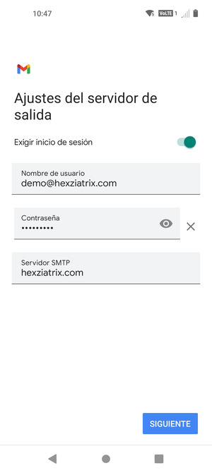 Introduzca la dirección de servidor saliente y seleccione SIGUIENTE