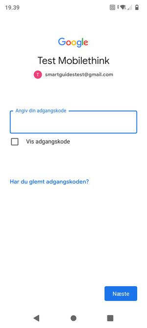 Indtast din adgangskode og vælg Næste