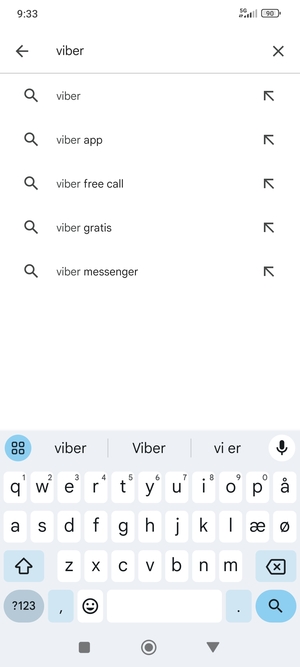 Indtast navnet på appen og vælg Søg
