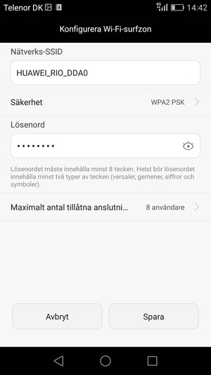 Ange ett lösenord för Wi-Fi-hotspoten, bestående av minst 8 tecken och välj Spara
