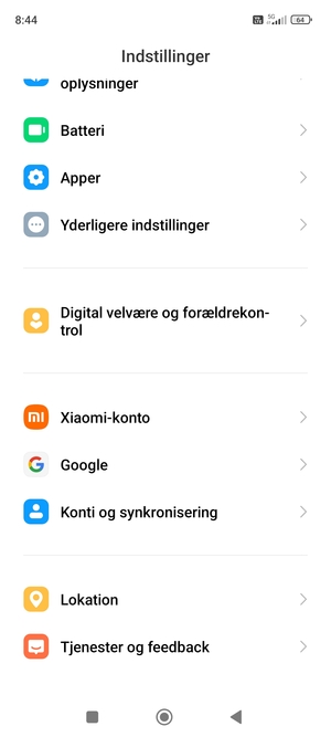 Vend tilbage til menuen Indstillinger og vælg Konti og synkronisering